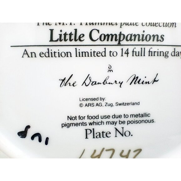 MJ Hummel Surprise Collector Plate Little Companions Danbury Mint Limited L4742 - Picture 10 of 12